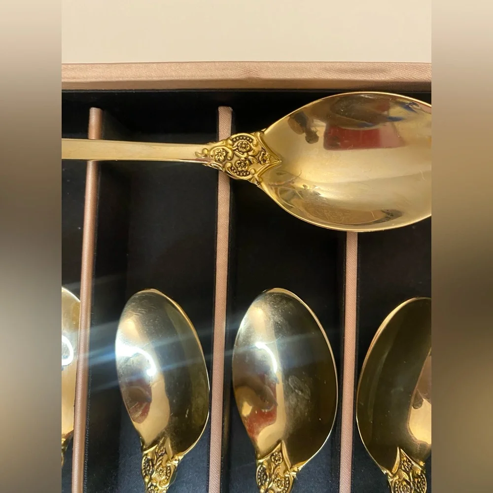 F.B. Rogers Golden French Rose gold electroplated flatware (7 pieces)